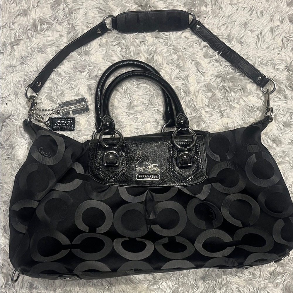 COACH BLACK AND GRAY SIGNATURE SATCHEL